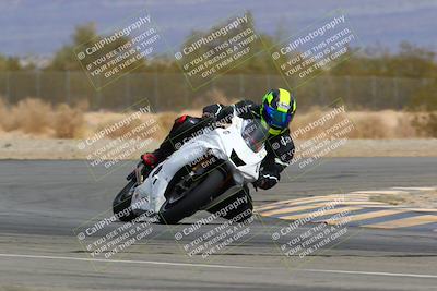 media/Mar-13-2022-SoCal Trackdays (Sun) [[112cf61d7e]]/Turn 2 (130pm)/